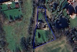 Photo 1- click for photo gallery